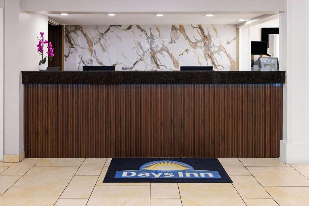 Days Inn By Wyndham Florence Near Civic Center Εσωτερικό φωτογραφία